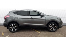Nissan Qashqai 1.6 DiG-T N-Connecta 5dr Petrol Hatchback